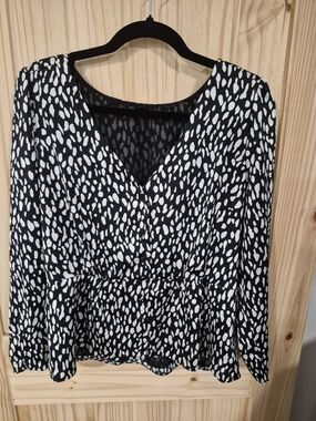 J. Crew Black and White Abstract V-Neck Peplum Blouse